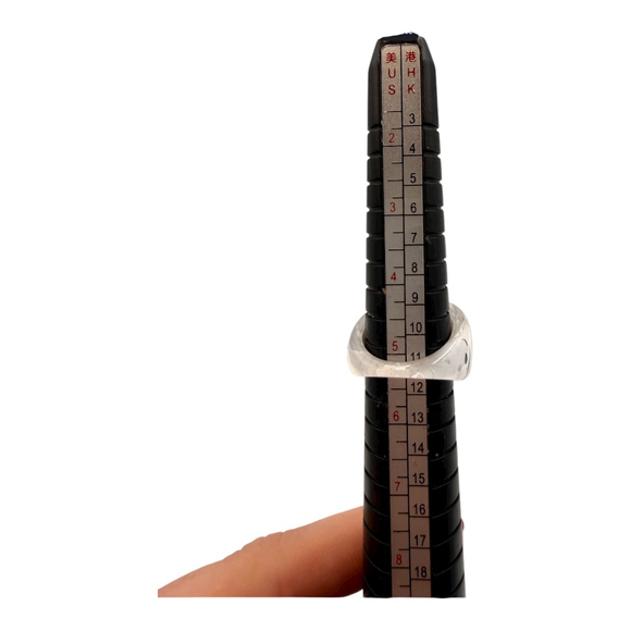 Clear Acrylic Ring with Black Abstract Design – Size 5.25 Y2K - Picture 4 of 4